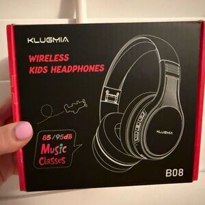 Klugmia Wireless Kids Headphones